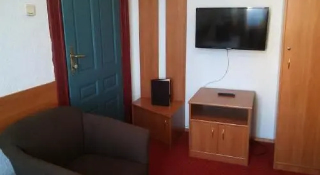 Hotel Kowalkowski, 预订 酒店 格鲁德柴兹 库亚维-滨海省
