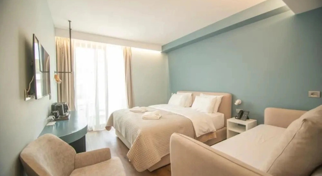 Двухместный номер Deluxe с балконом и с частичным видом на море Hotel Porta Ksamil