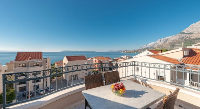 Апартаменты с балконом Villa Tucepi Apartments