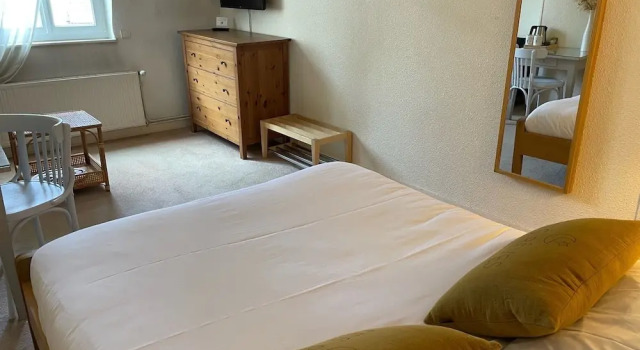 Номер Comfort Hôtel de la Plage et des Falaises, Villers sur Mer