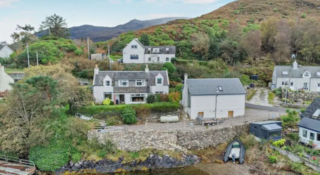 Коттедж Luxury Hillside