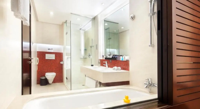 Полулюкс Howard Johnson Parkland Hotel Dalian