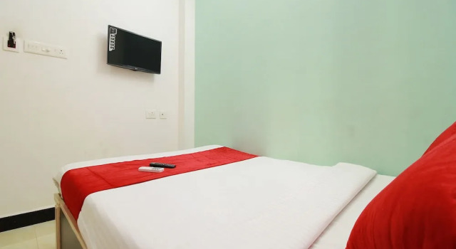 OYO 10835 Hotel Sri Sant, Забронировать Отель Отели штата Тамилнада с завтраком, Завтраки