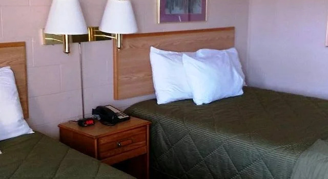 Red Carpet Inn Dix, Buchen Sie Hotel Dix Illinois