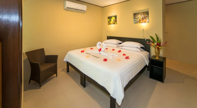 Lembeh Resort, Prenota Resort Bitung North Sulawesi