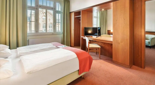 Люкс Best Western Plus Hotel Excelsior