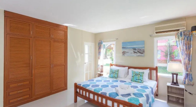 Вилла с 2 комнатами в саду Fisherman Way Beach Villa