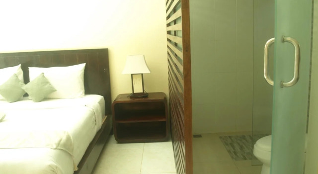Gatsby Hotel and Hostel