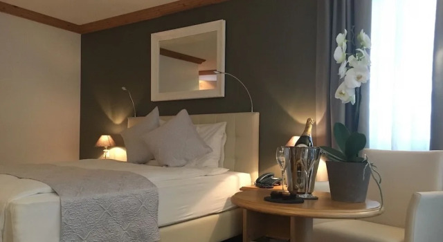Двухместный номер Economy с балконом Boutique Hotel Albatros