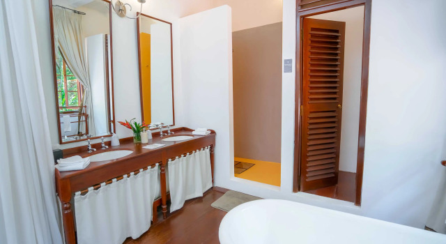 Номер Deluxe Adigars Manor Kandy - A Boutique Heritage Hotel Built in 1804