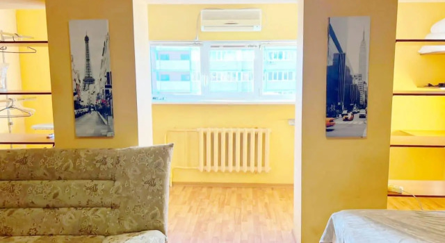 Apartments on Demyan Bedny Street 98 building 4, Prenota Appartamento Tjumen' 