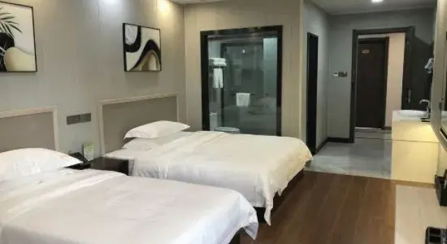 Yixuan Hotel (Qidong Lüsi Port Furong Road Branch), Prenota Hotel Hotel a Jiangsu con parcheggio, Parcheggio