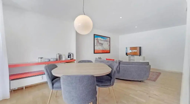 LOGA ELEGANCE APARTMENT Skyline 1 - St. Moritz, Book Apartment Hotels in Engadin with a Pool, Swimming Pool