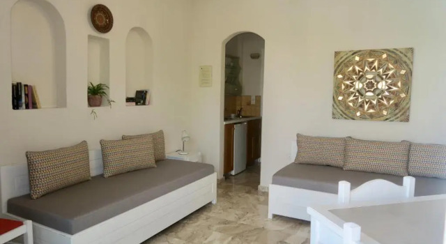 Семейные апартаменты Цокольный этаж c 1 комнатой Maria Suites