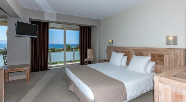Трёхместный номер Superior Hôtel Campo Delloro