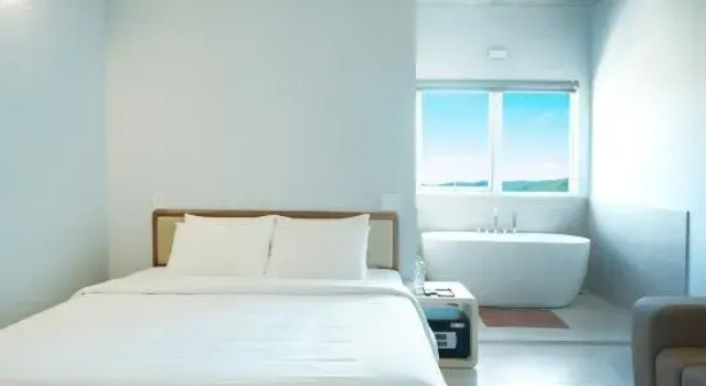 Люкс Отель The Up Phu Quoc