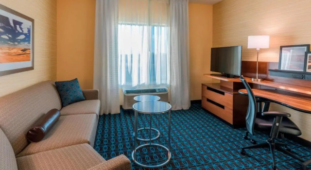 Двухместный люкс Fairfield Inn & Suites by Marriott Moses Lake