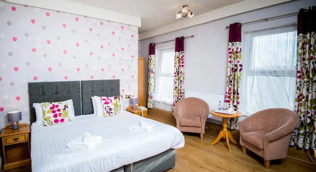 Двухместный номер Standard c 1 комнатой Ivy Bush Royal Hotel by Compass Hospitality