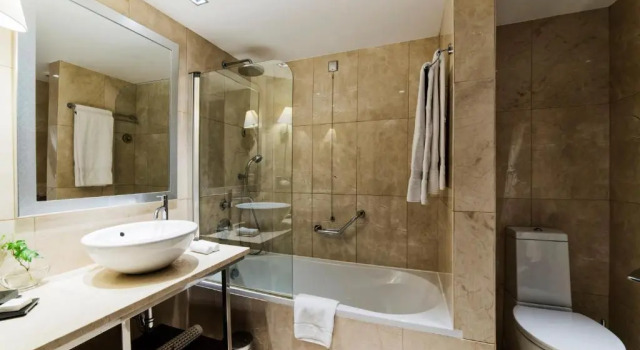 Двухместный номер Standard с видом на город Crowne Plaza Porto by IHG