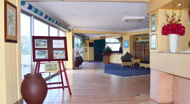 Uvongo River Resort, Забронировать Курортный отель Маргит Durban South Coast