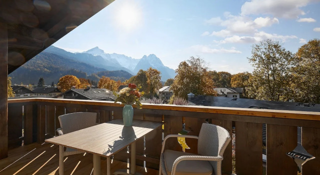 Двухместный номер Deluxe с видом на горы HYPERION Hotel Garmisch - Partenkirchen