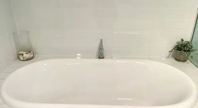 Апартаменты Breeze Beachfront Apartment no 9