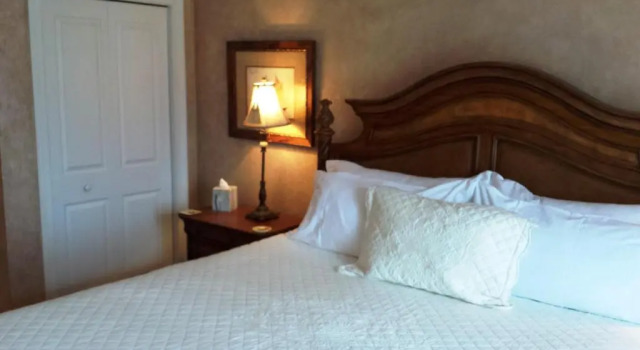 Номер Standard с балконом Windemere Inn by the Sea