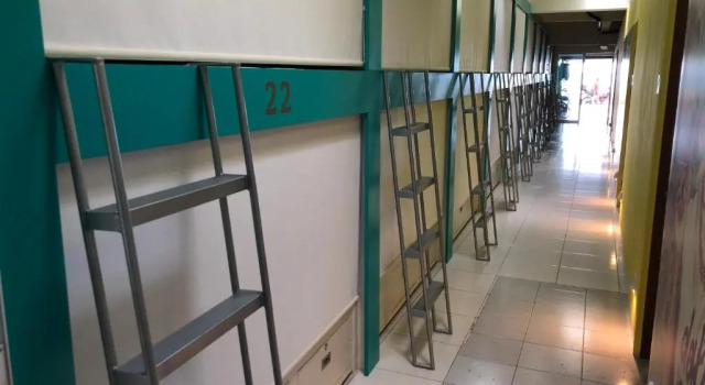 Кровать в общем номере Hostel Frente al Mar Tropico 20º