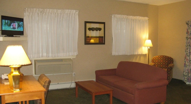 Handys Extended Stay Suites Colchester, Buchen Sie Hotel Colchester Burlington Area