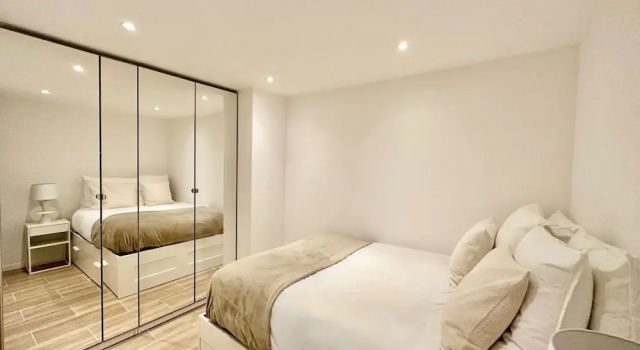 Charming Apartment - 2bd/4p - Center of St Tropez, Забронировать Апартаменты/квартира Апартаменты Сен-Тропе, рядом с Chapelle Ste-Anne, Апартаменты/квартира