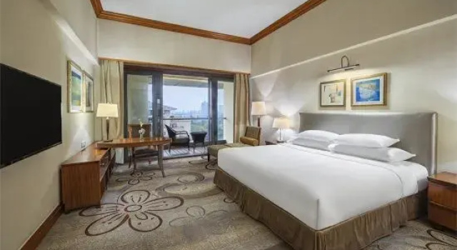 Двухместный номер Superior с видом на озеро New Century Grand Hotel Kaifeng