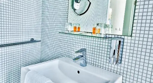 Трёхместный номер Standard Fabrika Hotel