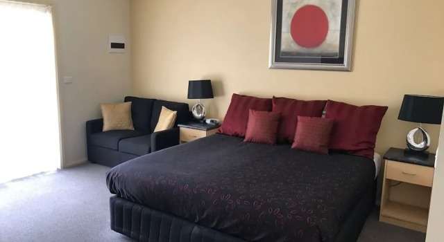 Студия Deluxe Sportsmans Motor Inn