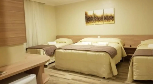 Четырёхместный номер Luxury Sky Serra Hotel