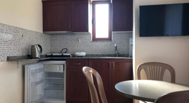 Двухместный номер Standard с видом на бассейн Murat Apart Hotel