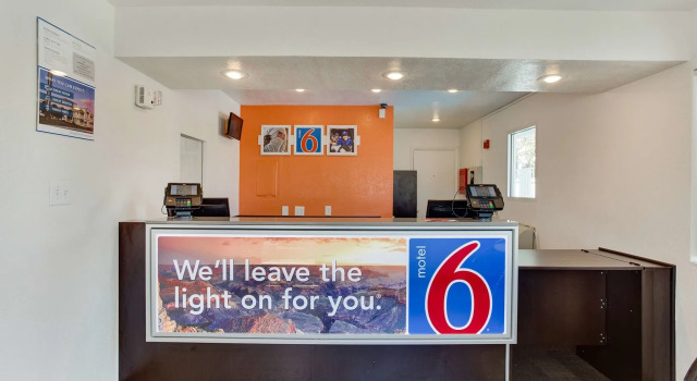 Motel 6 Albuquerque, NM - Carlisle