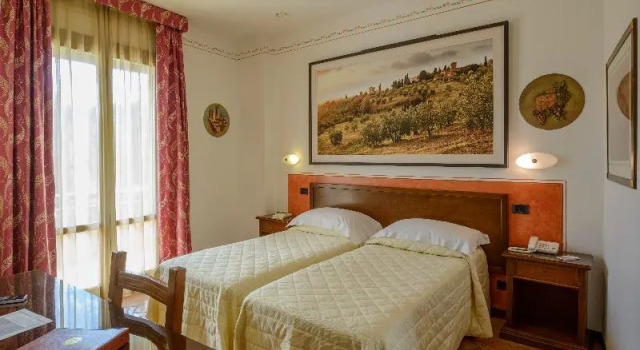 Двухместный номер Standard с балконом Hotel Sovestro