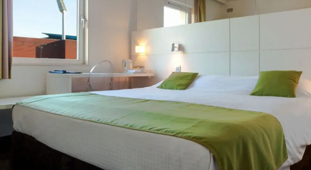 Heysel Expo, Prenota Hotel Laken 