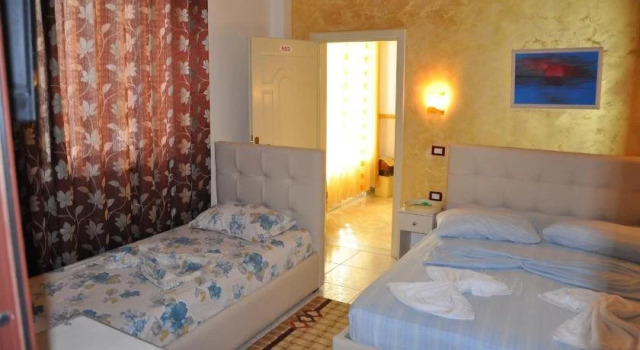 Sofra e Prizrenit, Rezerwuj Hotel Hotele w Durres County z parkingiem, Parking