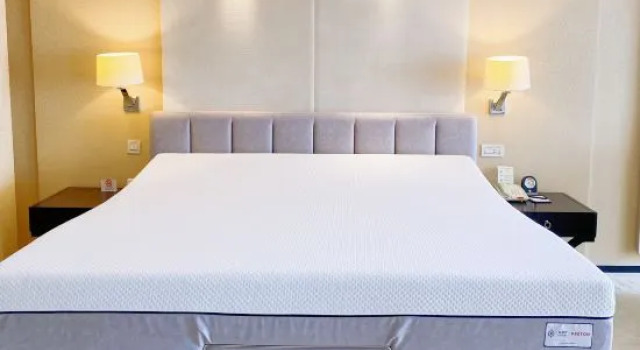 Двухместный люкс The Lake View Hotel Beijing