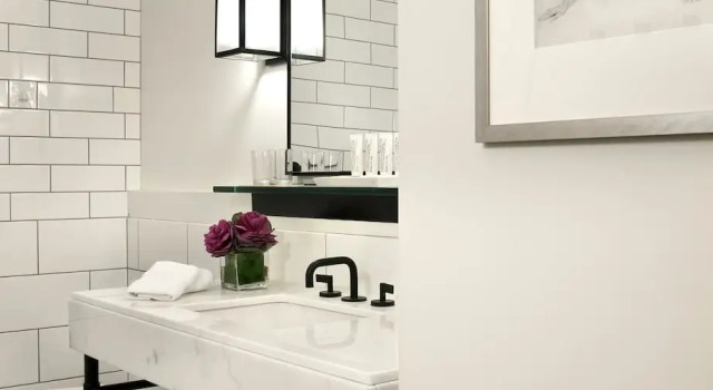 Двухместный люкс Угловой 21c Museum Hotel Cincinnati