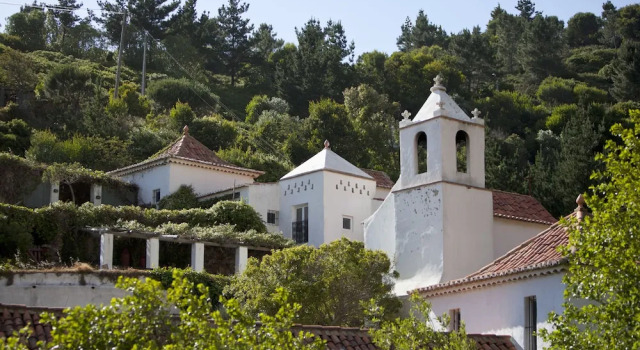 Convento de São Saturnino, Rezervovat Hotel Hotely v Oeste s parkováním, Parkování