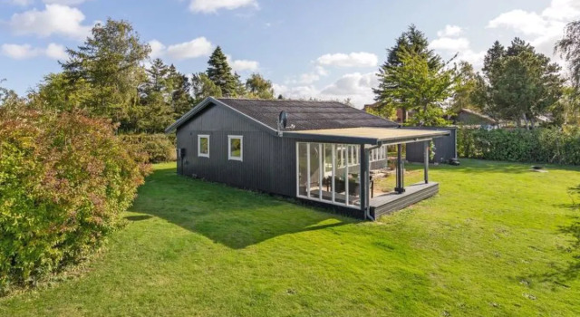"Ilene" - 1km from the sea in Lolland, Falster and Mon, Prenota Hotel Toreby Lolland