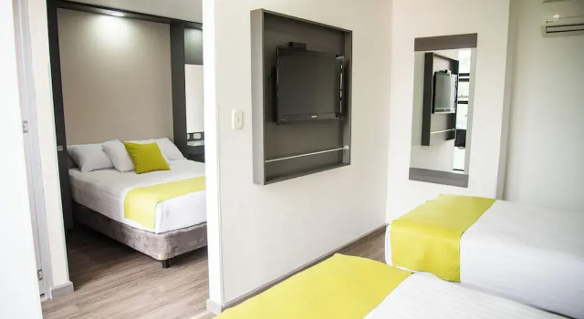 Семейный номер Standard c 1 комнатой Eco Star Hotel