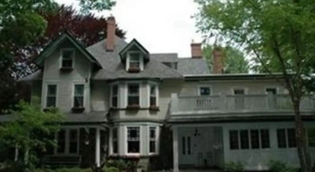 Wayne Bed & Breakfast Inn, Book Hotel Wayne USA