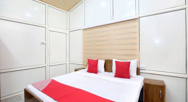 Oyo 13110 Home Valley View 3Bhk Panthaghati, Забронировать Отель Отели штата Химачал-Прадеш 3 звезды, 3*