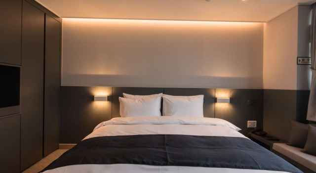 R B Business Hotel