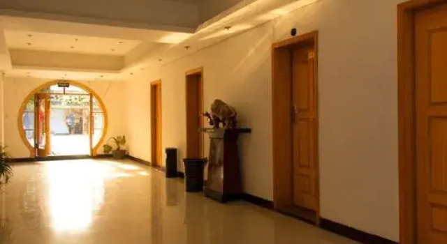 Jiaozuo Junziju Hotel, Rezervovat Hotel Jiaozuo Henan