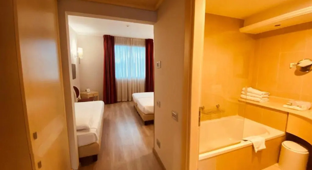 Трёхместный номер Comfort Just Hotel Lomazzo Fiera