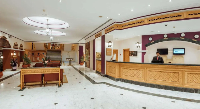 Mercure Luxor Karnak, Rezervovat Hotel Hotely v Kena s parkováním, Parkování